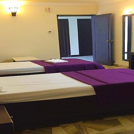 Aditya Palace Hotell Rājahmundry Eksteriør bilde