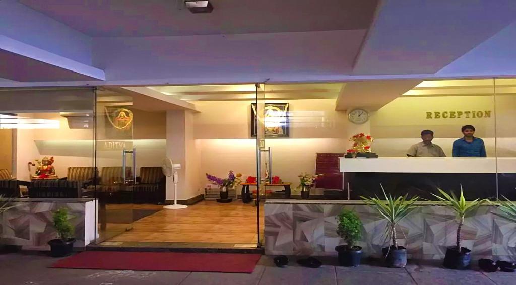 Aditya Palace Hotell Rājahmundry Eksteriør bilde