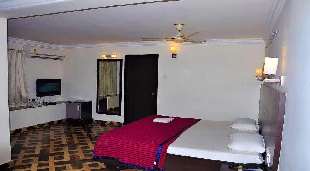 Aditya Palace Hotell Rājahmundry Eksteriør bilde